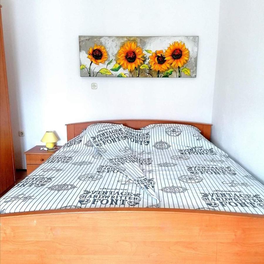 Apartmani Adriatic Rogoznica  Zewnętrze zdjęcie