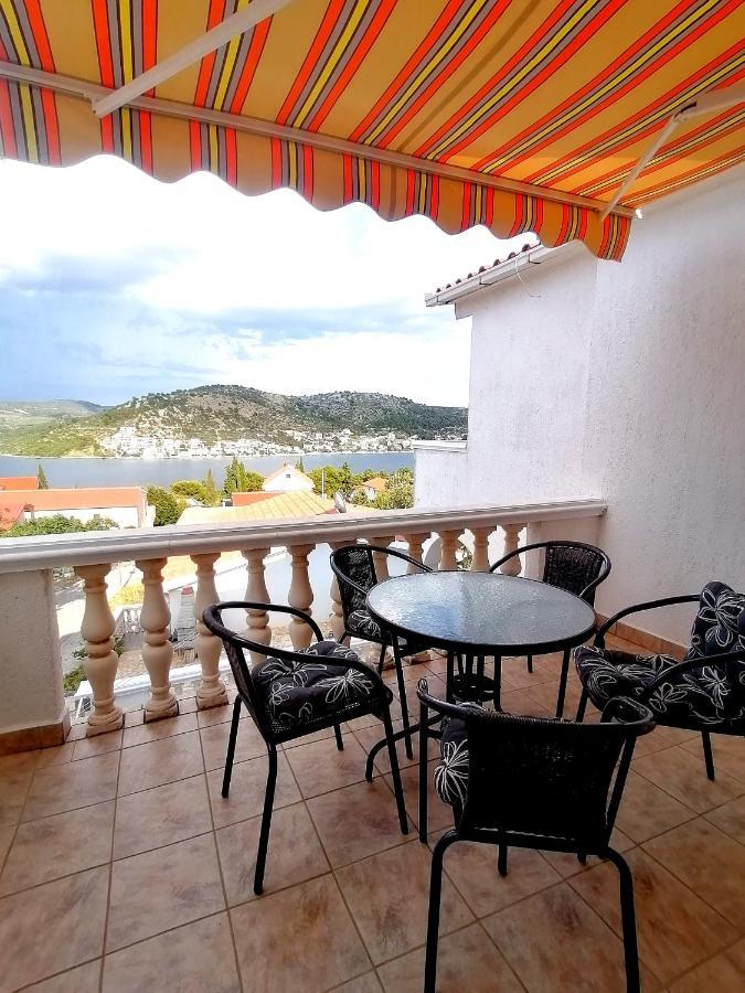 Apartmani Adriatic Rogoznica  Zewnętrze zdjęcie