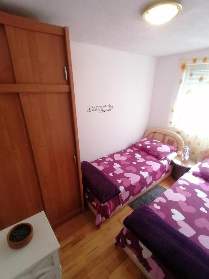 Apartmani Adriatic Rogoznica  Zewnętrze zdjęcie