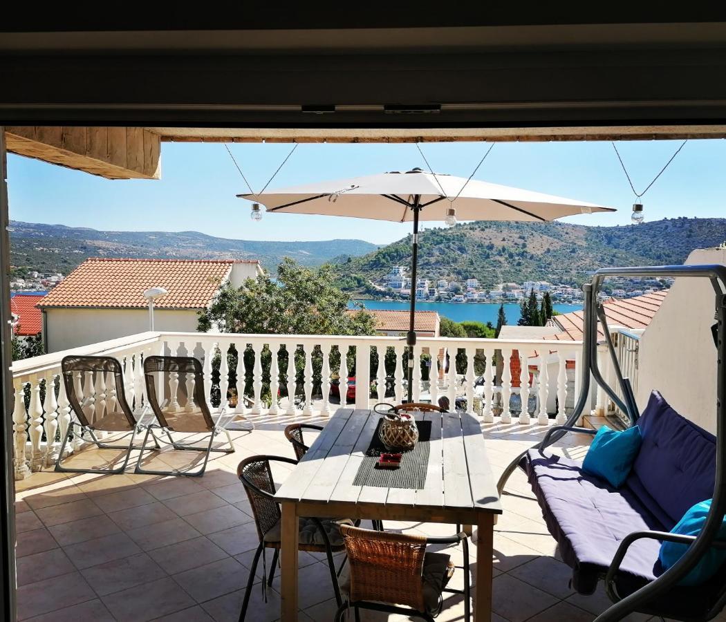 Apartmani Adriatic Rogoznica  Zewnętrze zdjęcie