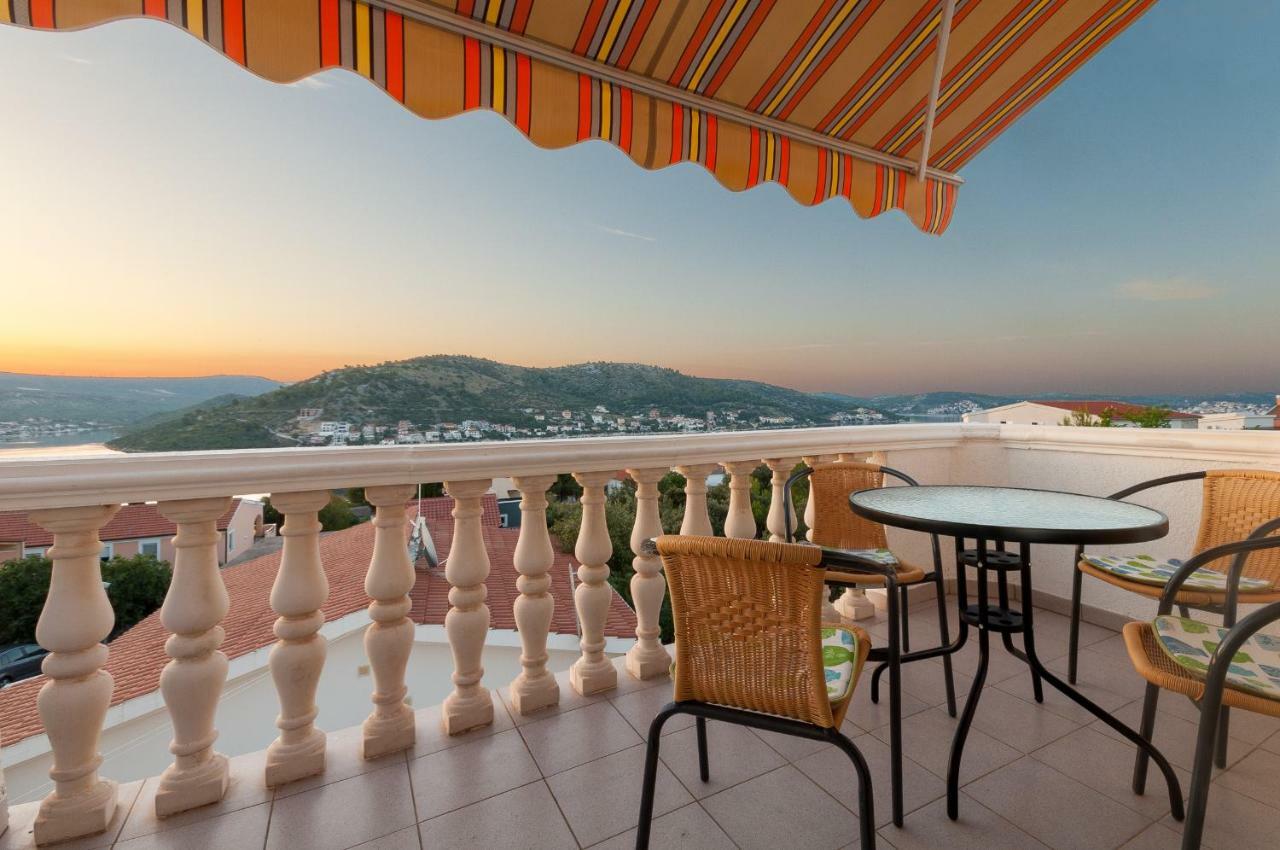 Apartmani Adriatic Rogoznica  Zewnętrze zdjęcie
