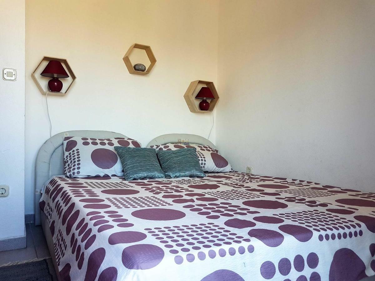 Apartmani Adriatic Rogoznica  Zewnętrze zdjęcie